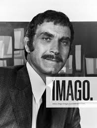 Peter Mark Richman died