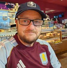 Angela Bassett with Katie Lowe's and Ryan!