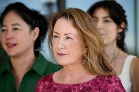 Boyd wants consultants to report to NSW parliament once a year