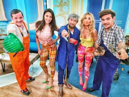 „hula hoop cu înghețată în mână. Ce Meserie Are De Fapt Amalia DupÄƒ Ce È™i A Dat Demisia De La Neatza Cu RÄƒzvan È™i Dani