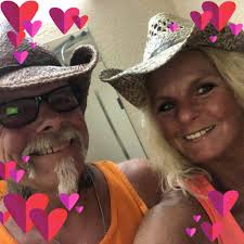 Should I paint the fenders to match the mermaid theme