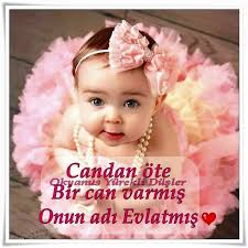 Fakat liseden sonra eğitime devam etmemiş, ailesinin şaşkınlığına ve itirazlarına aldırış etmeden yirmili yaşlarının başında, genç ve idealist bir öğretmen olan engin'le evlenmiştir. Okyanus Yurekli Dusler Candan Ote Bir Can Varmis Onun Adi Evlatmis Facebook