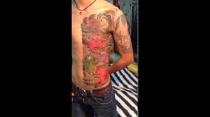 Trên thực tế không nhiều người chọn hình xăm này (dù có thể họ cũng thích) nhưng. Hinh XÄƒm Ca Chep Va Máº·t Quá»· Kin Tay