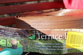 Wie Man Die Seiten Ihres Niedrigen Decks Mit Terrasse Brett Schutzt Hausemag Com Low Deck Tipps Bretter