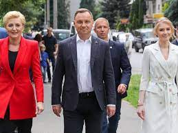 Maybe you would like to learn more about one of these? Kinga Duda Doradczynia Spoleczna Prezydenta Kim Jest Corka Prezydenta Jakie Ma Doswiadczenie Tvn24