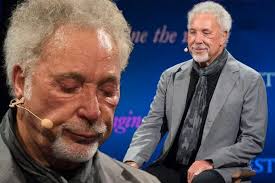 Sir Tom Jones gets emotional during his first public appearance since his  wife Linda's death