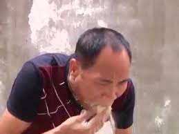 Man Can Set Sawdust On Fire Using His Mouth Youtube