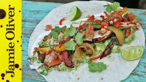 Bbq Chicken Fajitas With Spicy Guacamole Dj Bbq Youtube