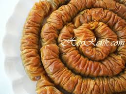 Kolay burma tatlısı için malzemeler. Burma Baklavasi Burma Tatlisi Ev Baklavasi Ramazan Bayram Tatlilari Serbetli Tatlilar Kocakari Gerdani Oklavadan Cekme Sarigi Burma Yemek Tarifleri Tatli Gida