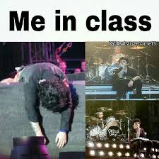 This Isn T Me In Most Classes But Saving Anyway Because I Found A Billie On Pinterest Green Day Band Green Day Billie Joe Armstrong