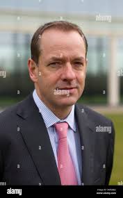 Andrew kline hi-res stock photography and images