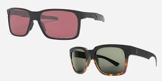 Golf fanatics often see their favorite player sporting a cool pair of sunglasses on the course. Best Eyewear For Golf Golf Equipment Clubs Balls Bags Golf Digest