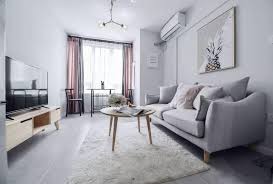 Ancak bu renklerden hariç olarak sizin dekorasyon anlayışınıza uygun olarak farklı renklerde tercih etmeniz mümkündür. Gri Koltuk Takimi Icin Perde Secimi Nasil Yapilir Ev Dekorasyonu