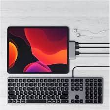 Satechi Type C Mobile Hub With Usb C Pd Charging 4k Hdmi Usb 3 0 Headphone Jack 2020 2018 Ipad Pro Microsoft Surface Go Space Gray St Tcmphm Best Buy Ipad Pro Ipad Pro