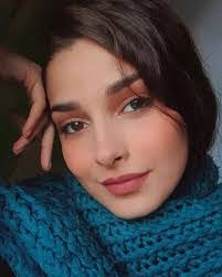 Randa Rahhal's Instagram, Twitter & Facebook