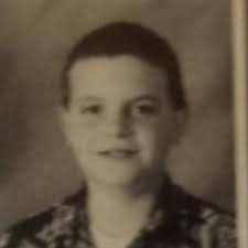 Noah Hutson (@PlanetStudMufin)