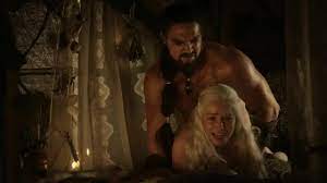 Nude Emilia Clarke. Khaleesi's Tits in Game of Thrones Sex Compilation