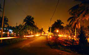 Resto seafood bersuasana nyaman of kampung laut. Malam Di Kampung Halaman Tebuireng Online