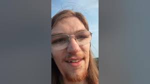 Cyndee And Corey Explore Howth!