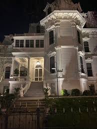 Join governor jerry brown on a tour of california's historic governor's mansion in sacramento. California Governor S Mansion Mrericsir Com