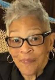 Rose Saunders's Instagram, Twitter & Facebook