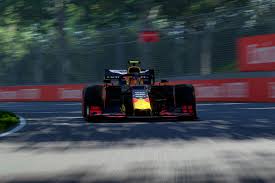 The montreal grand prix is the biggest sporting event in all of canada — it attracts 100,000+ people per day! F1 Esports Virtual Canadian Grand Prix
