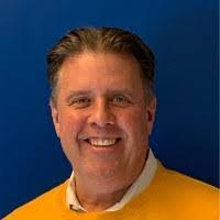 Albert Jasper's Instagram, Twitter & Facebook