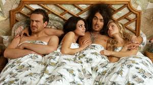 Liz cackowski as liz brettner; How Forgetting Sarah Marshall Flipped The Crazy Ex Girlfriend Trope
