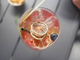 Le Cocktail Du Jour Oh My Dog Du Buddha Bar Lyon Gin Bombay East Infuse Au Poivre Blanc Penja De Chez Terreexotique Li Buddha Bar Cocktail Gin Bar Lyon