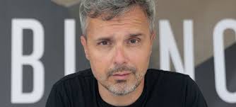 Las 5 claves de 'Todo arde', la nueva novela de Juan Gómez-Jurado