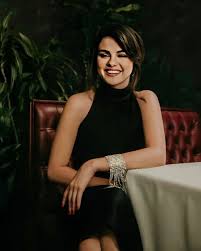 Selena gomez was born with the name selena marie gomez on july 22, 1992, in grand prairie. Selena Gomez Worldwide On Twitter Some Of You Are Speculating That These Pictures Are Both From Boyfriend Music Video In Our Opinion If There Will Be Any The 2nd One Could Be