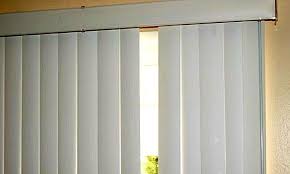 Repeat this step for other damaged strings. How To Fix Your Broken Vertical Blind Slats Macgyver Style Macgyverisms Wonderhowto