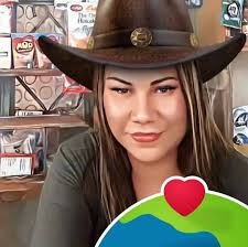 dahil puro cellphone sa bahay di na marunong tumulong #students #Kabataan  #parents #OFW #reminder