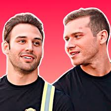 Has there ever been an AU fic where buck does become a navy seal and buddie  meets while they're in the military? I feel like...