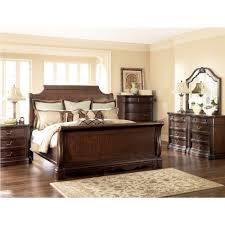 Pin By Ana Diaz On Bedroom Ideas Brown Furniture Bedroom Ashley Furniture Bedroom Ashley Furniture