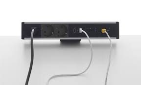 Steckdosenleisten mit überspannungsschutz finden sie bei mediamarkt in der kategorie akkus, batterien. Auftischsteckdosenleiste Upd Desk Schuko Usb Steckdose Mit Tischbefestigung