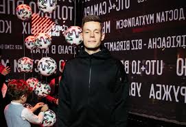 Жена владельца «спартака» леонида федуна зарема салихова заявила, что не. Yurij Dud Stanislav Cherchesov Pharaoh I Drugie Na Prezentacii Novoj Formy Sbornoj Rossii Po Futbolu