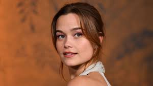 The White Lotus's Sarah Catherine Hook knows who you think she looks like