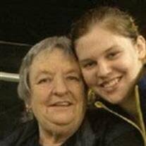 Gloria Stapleton's Instagram, Twitter & Facebook