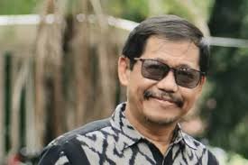 AGAM dan RINJANI: Kisah Cinta yang Bertawaf di Bumi Lombok