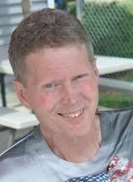 Tina Younce's Instagram, Twitter & Facebook