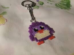 Porte Cle Pingouin Violet En Mini Perles Hama Porte Cle Perle Perles A Repasser