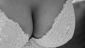 Check spelling or type a new query. Jeanne Comment Elle A Appris A Vivre Avec Son 85f Les Bridgets