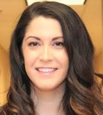 Hilary Hobbs's Instagram, Twitter & Facebook