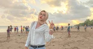 Ada rusa yg bermain di pantai, kapal yg diledakkan dan dijadikan. Tanpa Rapid Test Okupansi Hotel Di Pangandaran Naik Signifikan