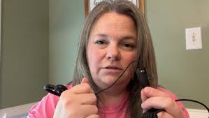 Amazon.com: HWAYO Walkie Talkie Swivel Earpiece with Microphone and PTT for  Motorola Two Way Radio