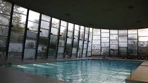 Nun freut er sich auf die Stuttgart Hallenbad Feuerbach Bleibt Langer Geschlossen Stuttgart Stuttgarter Nachrichten
