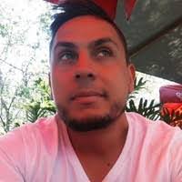 Daryl Holman's Instagram, Twitter & Facebook