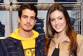 Bruna marquezine viajou pela primeira vez com a família do namorado, enzo celulari. Enzo Celulari E Namorada Dizem Que Sempre Sonharam Com Casamento Quem Quem News