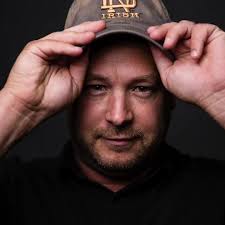 There are a lot of faces behind our success. They're the ones who see  things differently, who challenge the status quo. At Beck's, we are  farmers. But we're also so much more...